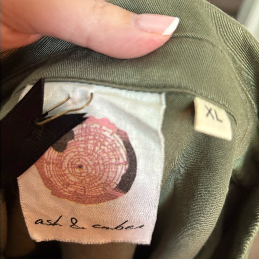 Ash & Ember Olive Green Long Sleeve Button Front Top With Pockets XL - Picture 7 of 8